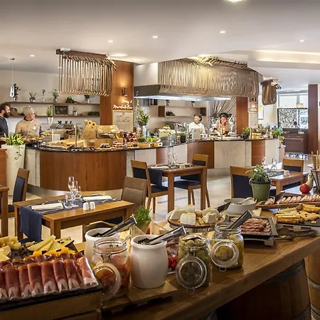 Valamar Riviera Hotel&residence Szálloda 4*