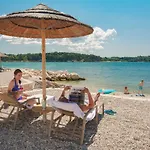 Valamar Riviera & (adults Only) פורץ