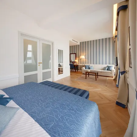ホテル Valamar Riviera & (adults Only) 4*