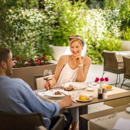 Valamar Riviera Hotel&residence 4*