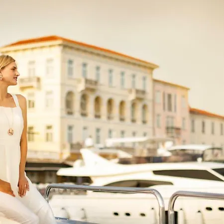 Valamar Riviera & (adults Only) Готель Пореч